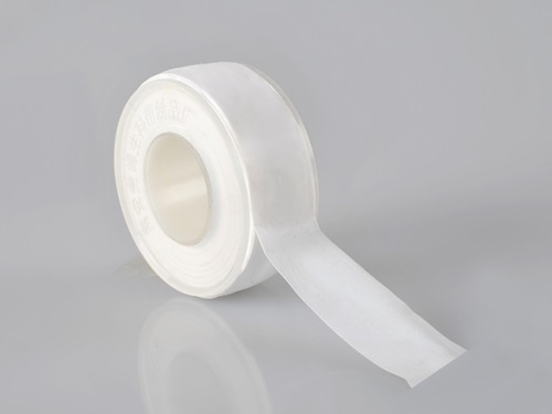 プラスチック生産におけるエチレンビスオレミドの適用